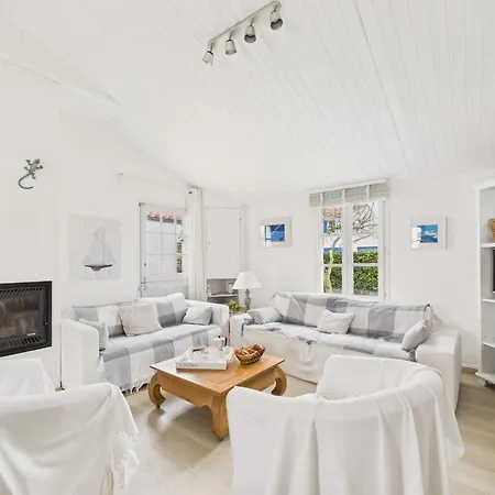 Vakantiehuis 500 M De La Plage, Jardin, Maison Pour 8 *
