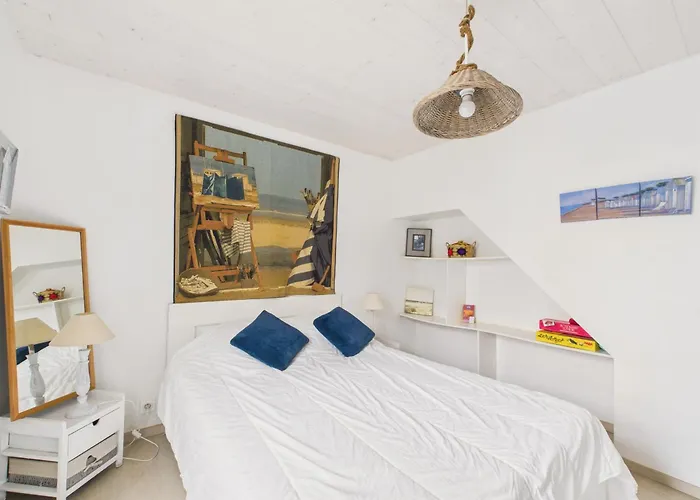 500 M De La Plage, Jardin, Maison Pour 8