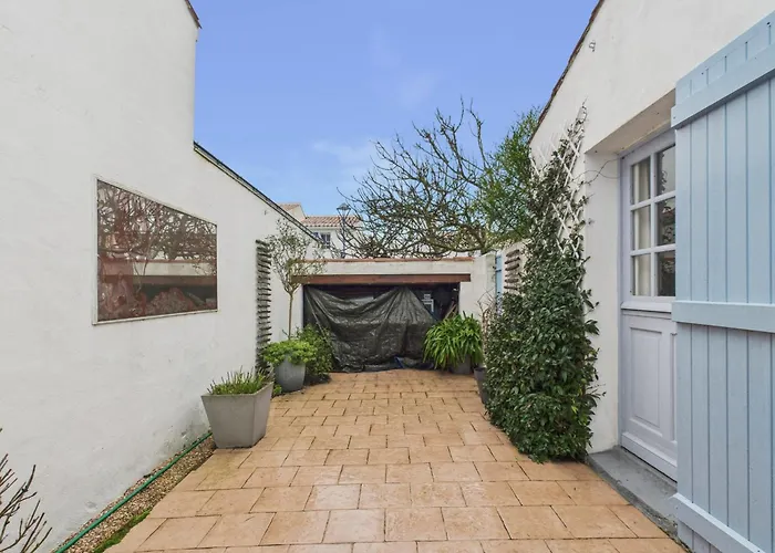 Holiday home 500 M De La Plage, Jardin, Maison Pour 8 *